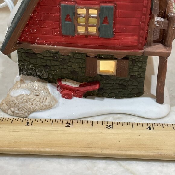 Vintage Dept 56 North Pole Series SANTA'S WOODWORKS 56286 Lighted Building 1993 - Picture 13 of 14